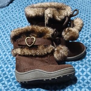 Brown Fur-Lined Boots with Heart Accent